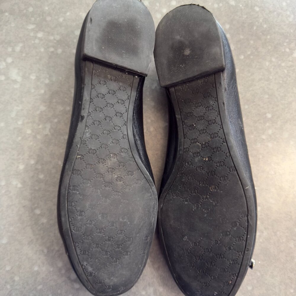 Antonio Melani Black Leather Flats with Silver Accents – Size 8.5 - Picture 9 of 12